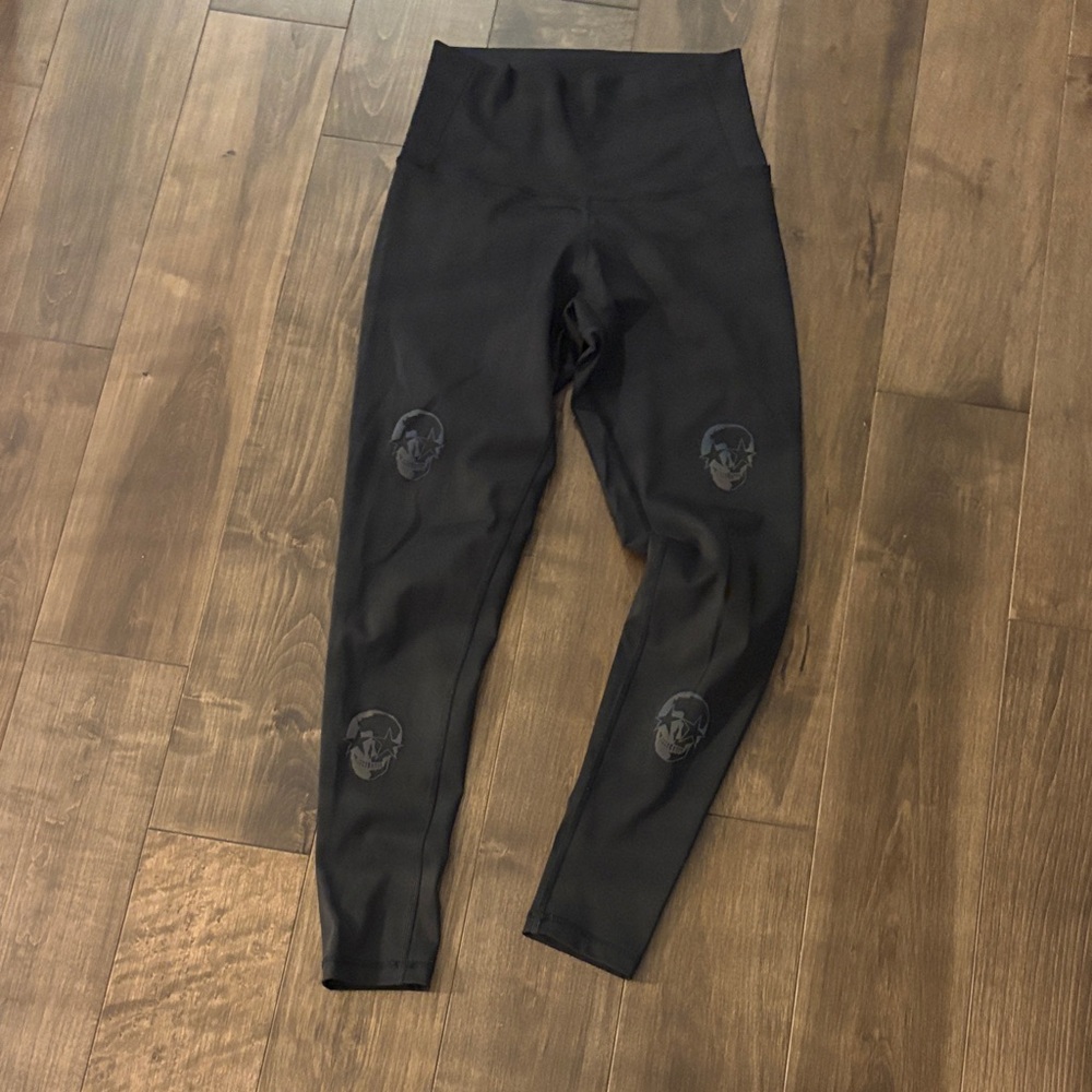 CHRLDR Dark Skull Design Leggings